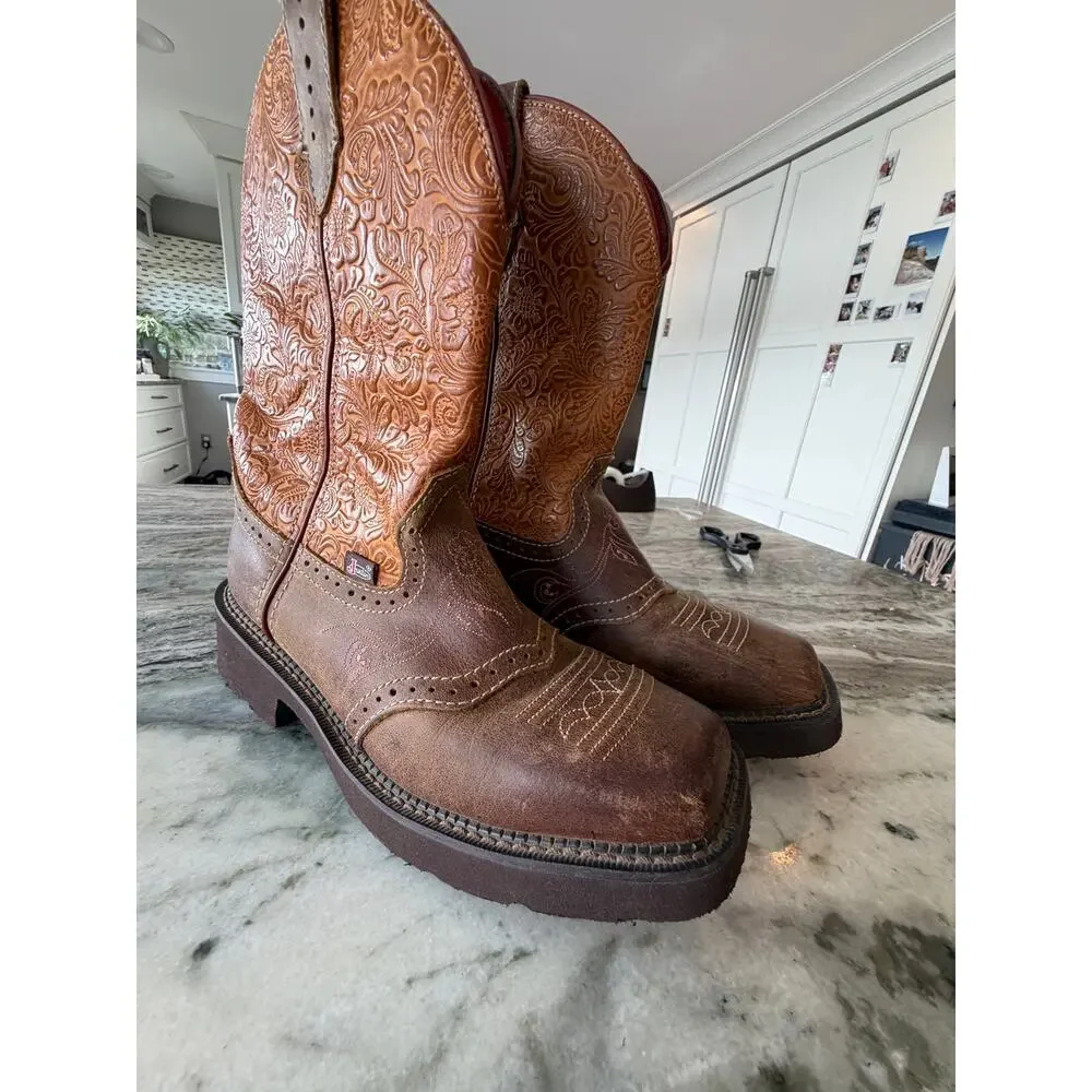 Justin Gy9530 Men’s Western Size 10B Brown Embossed Leather Pull On Cowboy Boots
